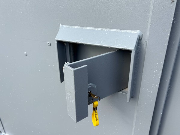 Lockable chemical store