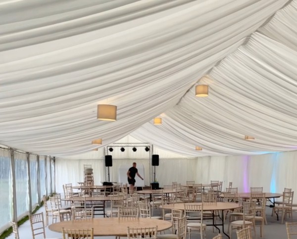 9m White Pleated Linings For Sale