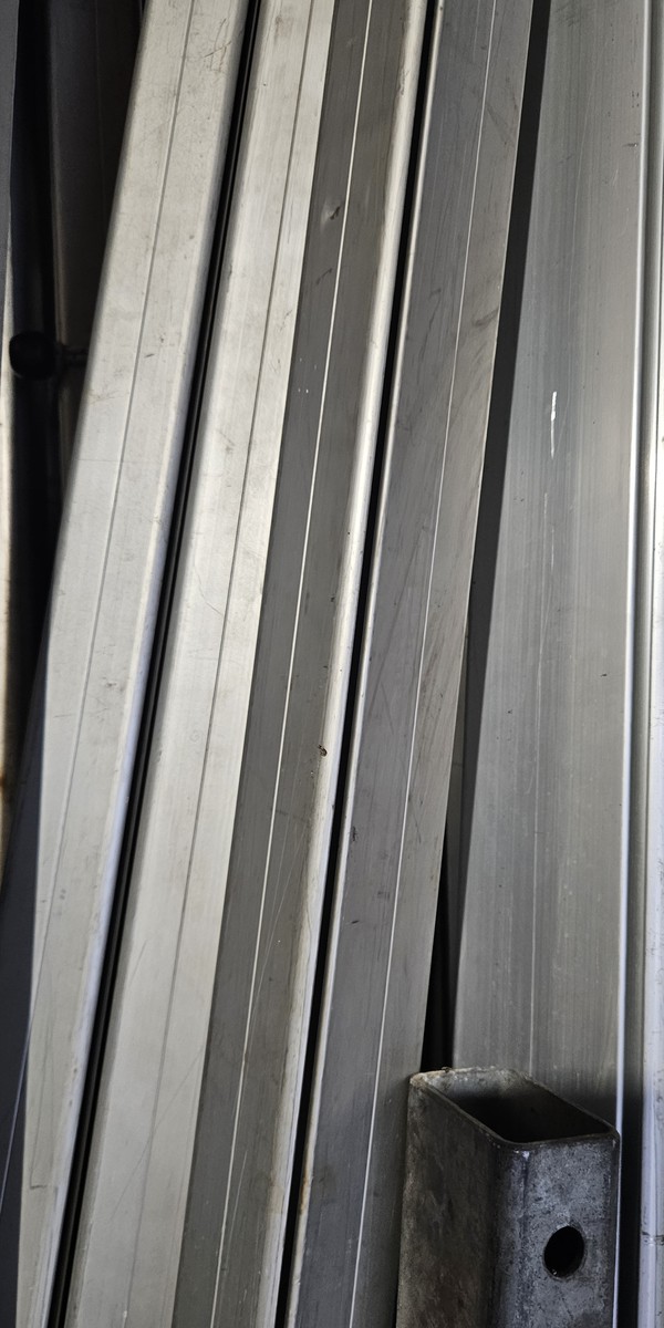 Secondhand 9m Roof Beam For Sale