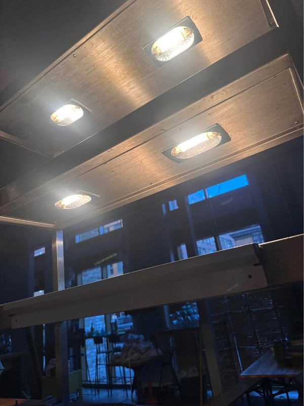 Heat lights commercial kitchen Heat lights commercial kitchen