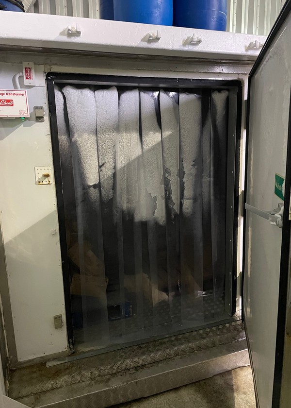 Govi Refrigerated Container (Fridge & Freezer) - Greater Manchester 2 Govi Refrigerated Container (Fridge & Freezer) - Greater Manchester 2