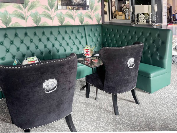 Golf club Banquette seating for sale Golf club Banquette seating for sale