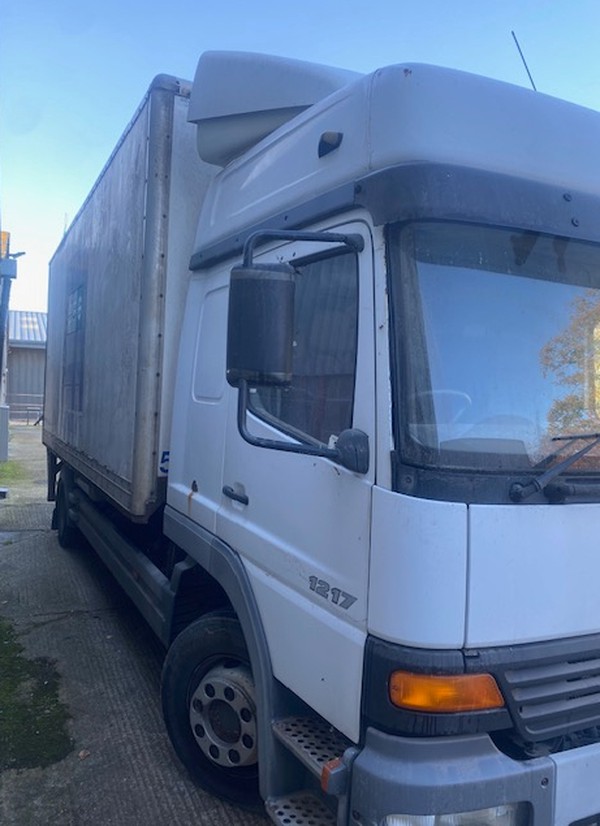Used Mercedes Atego 12t Sleeper Cab Truck Used Mercedes Atego 12t Sleeper Cab Truck