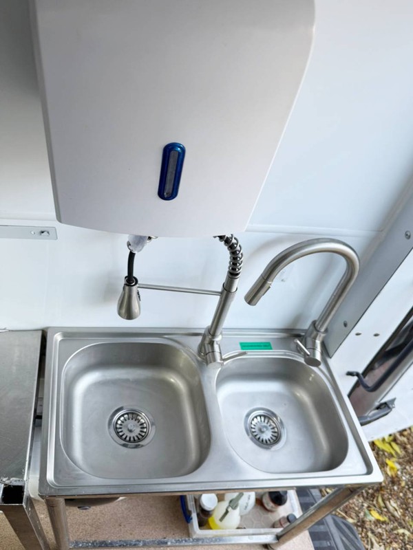 Double stainless steel sink Double stainless steel sink