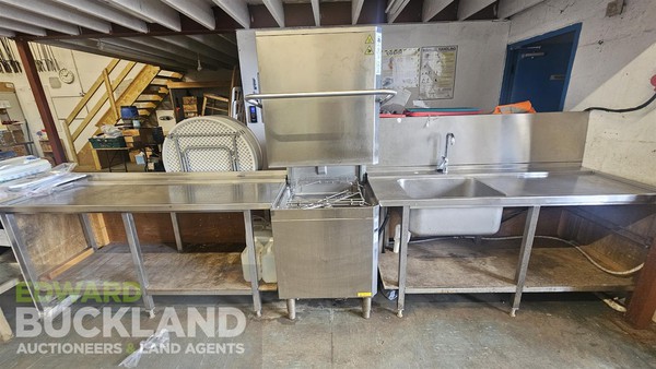 Dishwasher and tables