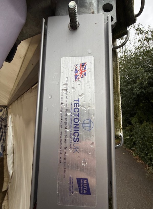 Secondhand 5m x 5m Pagoda Secondhand 5m x 5m Pagoda