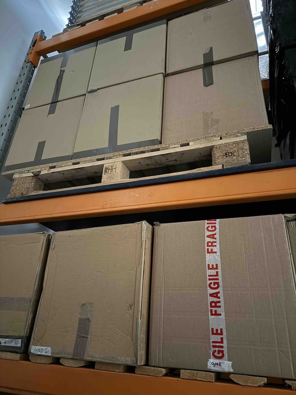 Boxed cube stools Boxed cube stools