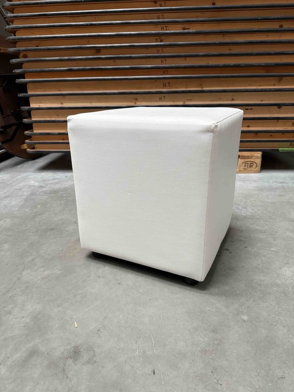 White Cube seating