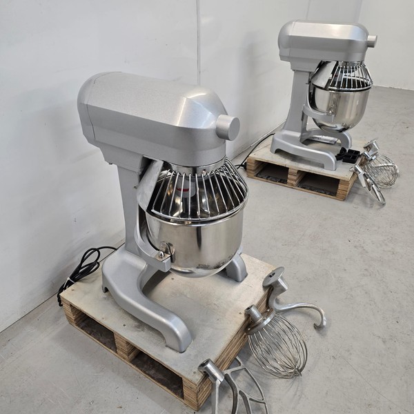 Buffalo Mixer Table Top Planetary Mixer Buffalo Mixer Table Top Planetary Mixer