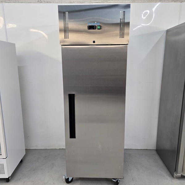 New B Grade Polar Upright Fridge 600 Litre G592 For Sale
