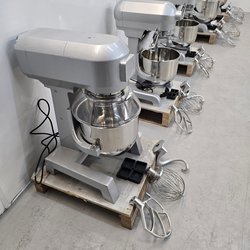 Buffalo 10Ltr Digital Planetary Mixer FU137