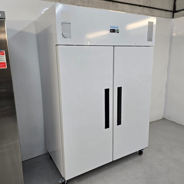 New B Grade Polar Upright Double Door Fridge 1200 Litre White CC663 For Sale