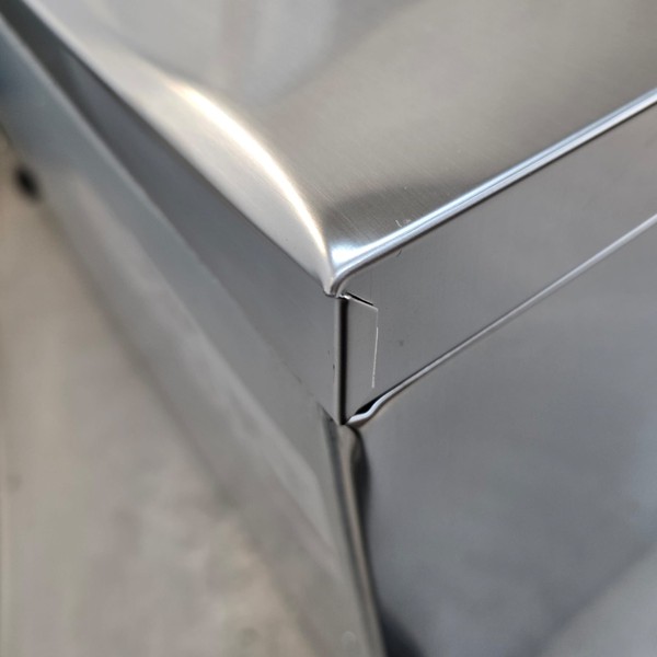 B Grade corner damage