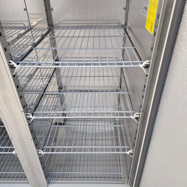 Polar Double Door Upright Freezer 1200 Litre G595