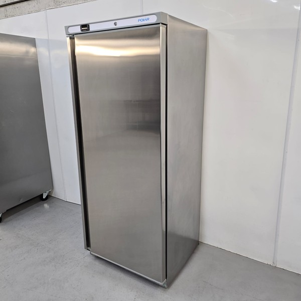 Stainless steel single door upright fridge Stainless steel single door upright fridge
