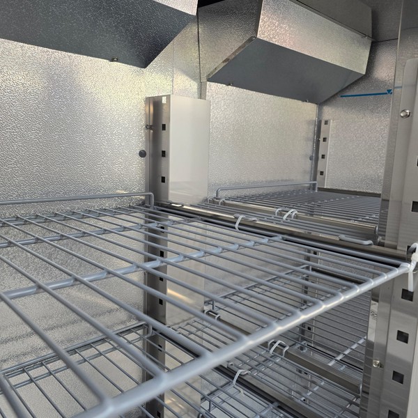 New B Grade Polar Double Stainless Slimline Fridge 960 Litre GD879 For Sale