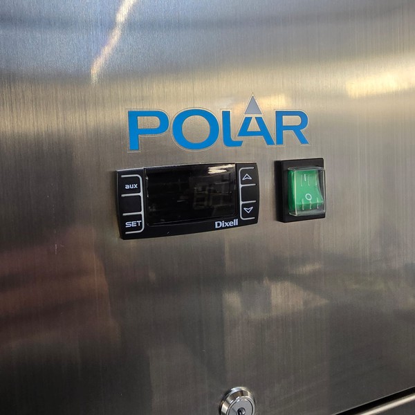 New B Grade Polar Single Door Upright Fridge 650 Litre U632 For Sale