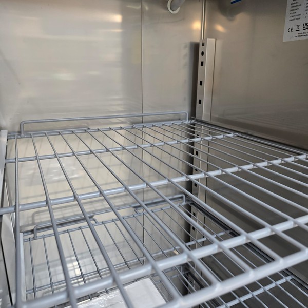 New B Grade Polar Single Door Upright Fridge 650 Litre U632 For Sale