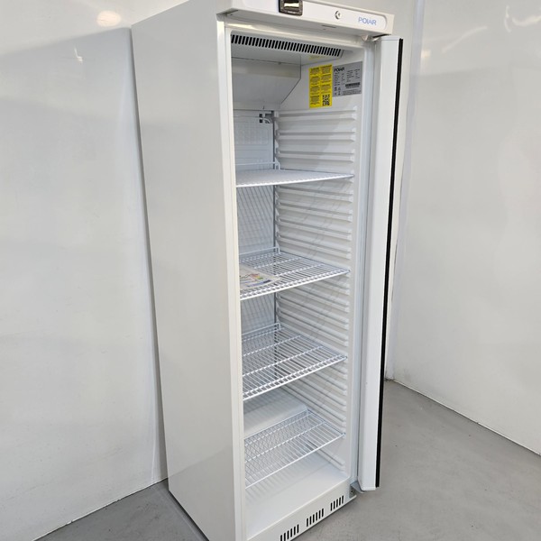 New B Grade Polar Upright Fridge White 400 Litre PC003 For Sale New B Grade Polar Upright Fridge White 400 Litre PC003 For Sale