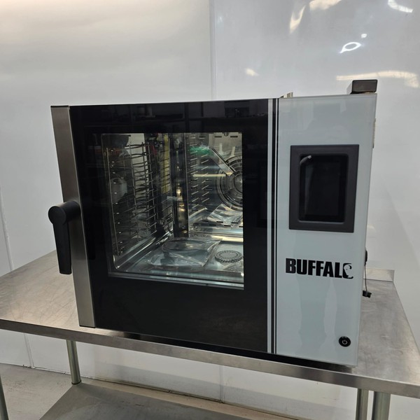 New B Grade Buffalo Combi Oven 6 x GN 1/1 Smart Touchscreen Compact CK110 For Sale