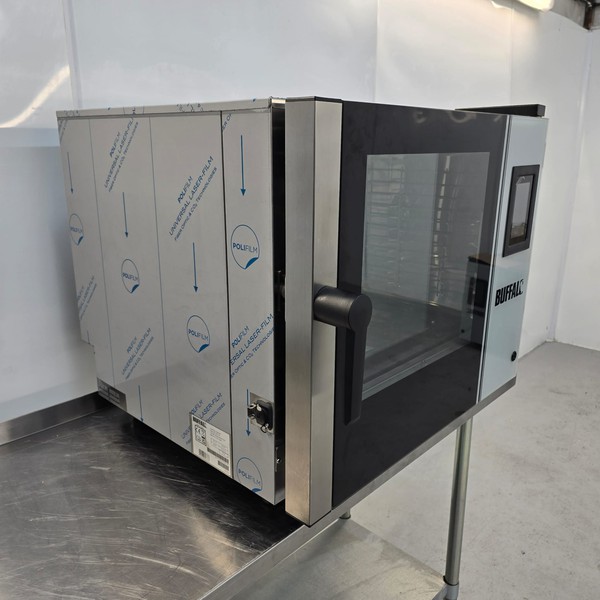 New B Grade Buffalo Combi Oven 6 x GN 1/1 Smart Touchscreen Compact CK110 For Sale