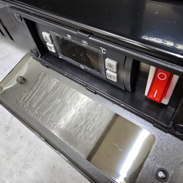 Digital temperature Black triple door bottle fridge