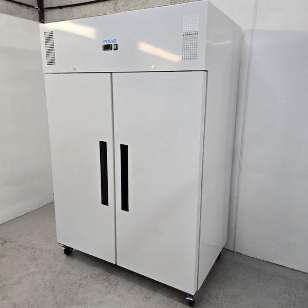 Restaurant kitchen fridge Restaurant kitchen fridge