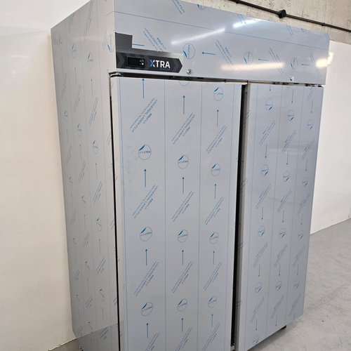 New B Grade Foster Double Upright Stainless Freezer 1300 Litre XR1300L 33-211 For Sale