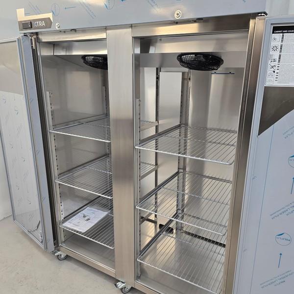 New B Grade Foster Double Upright Stainless Freezer 1300 Litre XR1300L 33-211 For Sale