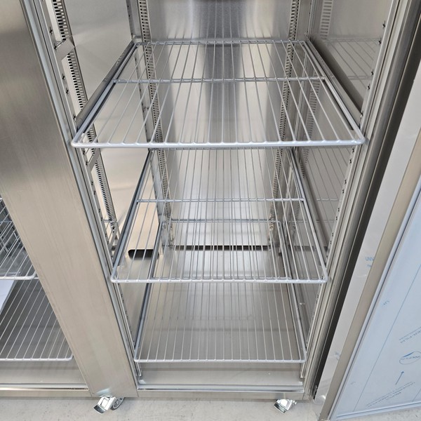 New B Grade Foster Double Upright Stainless Freezer 1300 Litre XR1300L 33-211 For Sale