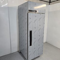 New B Grade Foster Single Stainless Upright Freezer 600L XR600L 33-185 For Sale