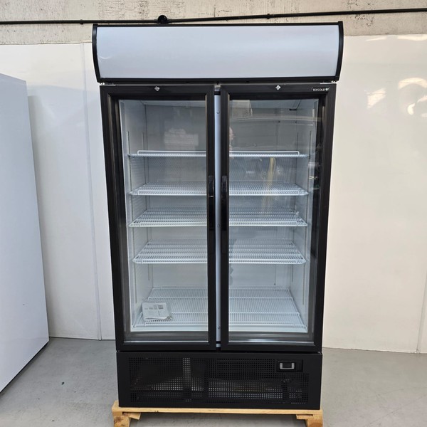 New B Grade Tefcold Double Glass Door Display Fridge 875L FSC1950H For Sale New B Grade Tefcold Double Glass Door Display Fridge 875L FSC1950H For Sale