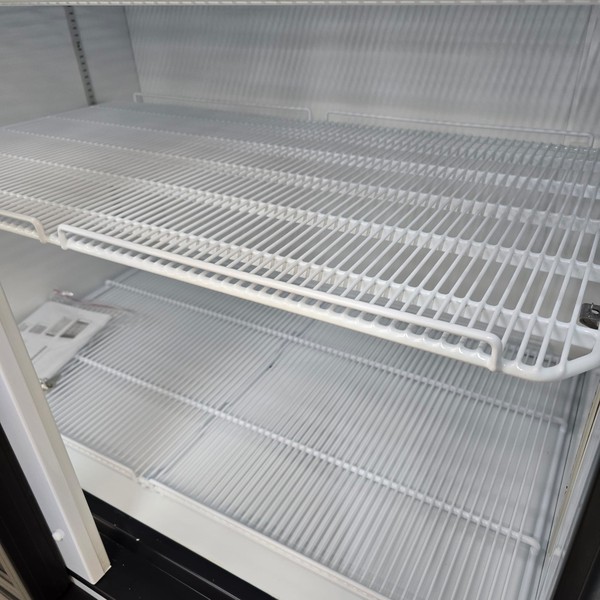 New B Grade Tefcold Double Glass Door Display Fridge 875L FSC1950H For Sale New B Grade Tefcold Double Glass Door Display Fridge 875L FSC1950H For Sale