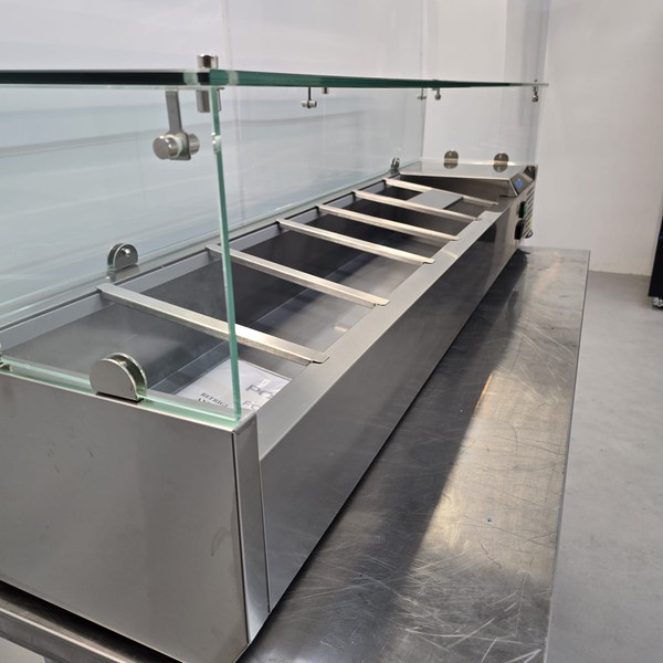 New B Grade Polar Countertop Pizza Topping Prep Fridge 7x 1/4GN G609 For Sale New B Grade Polar Countertop Pizza Topping Prep Fridge 7x 1/4GN G609 For Sale