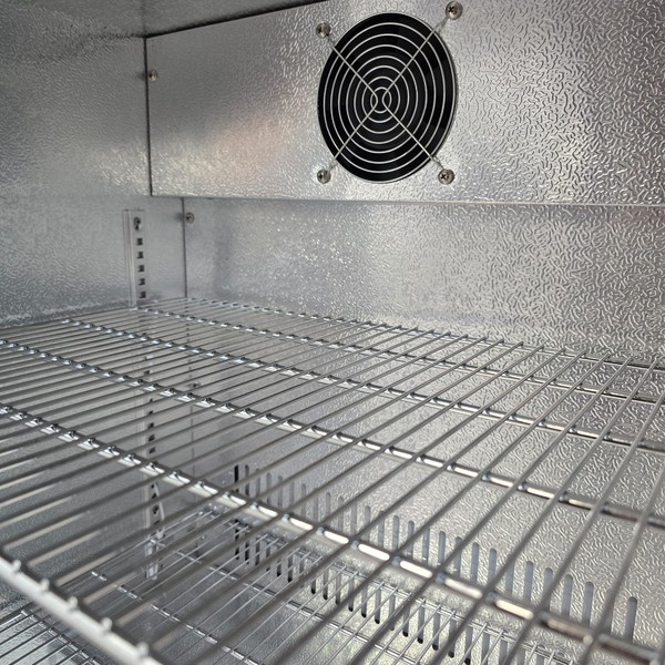 Single Glass Display Door Bottle Fridge 138 Litre GL001 Single Glass Display Door Bottle Fridge 138 Litre GL001