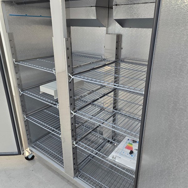 Polar freezer two door for sale Polar freezer two door for sale