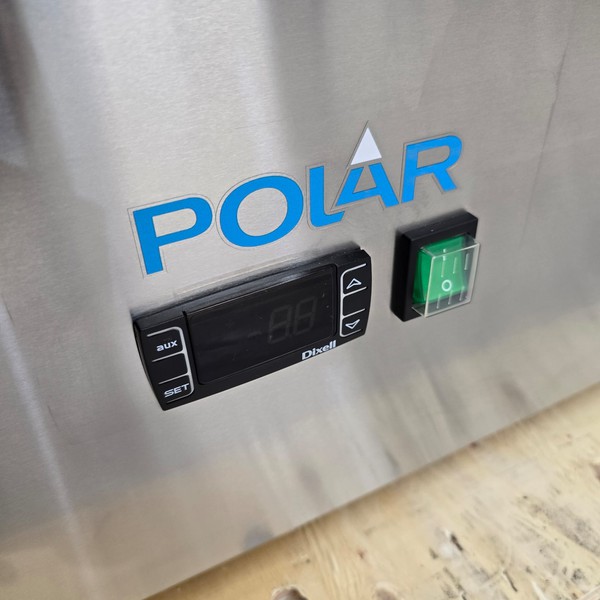 Polar bench fridge Polar bench fridge