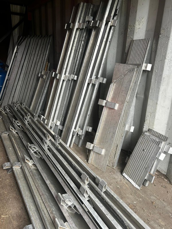 Aluminium edging / ramps Aluminium edging / ramps