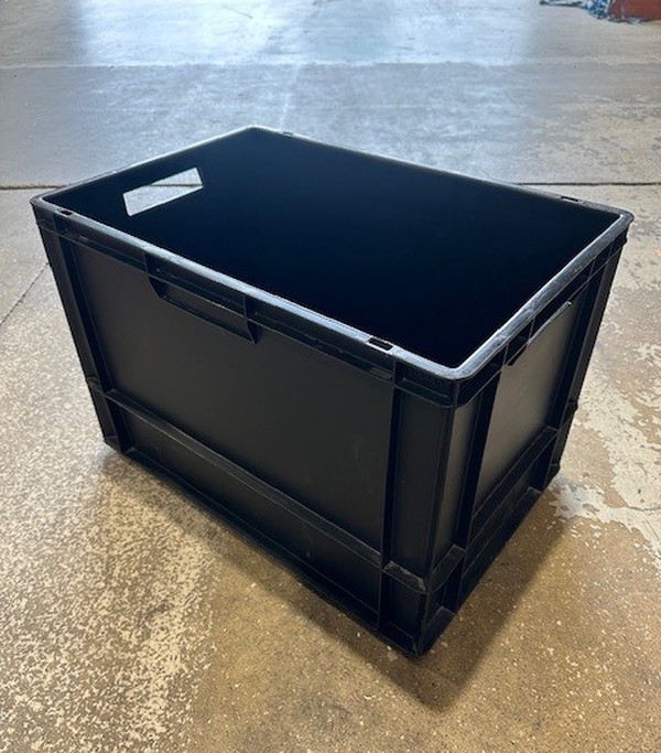 100x Heavy Duty Plastic Box For Sale