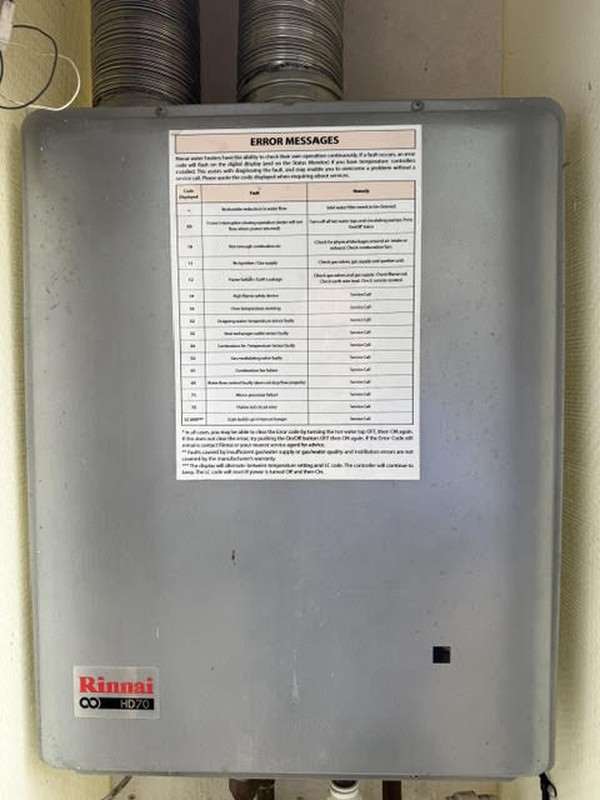 Secondhand 4 Cubicle Shower Block For Sale Secondhand 4 Cubicle Shower Block For Sale