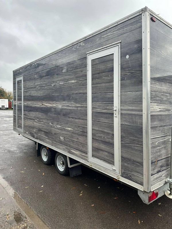 Secondhand Peagreen 3+1 Toilet Trailer