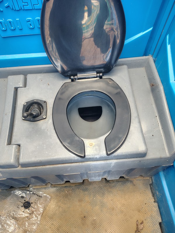 Used Chemical Site Toilets Used Chemical Site Toilets