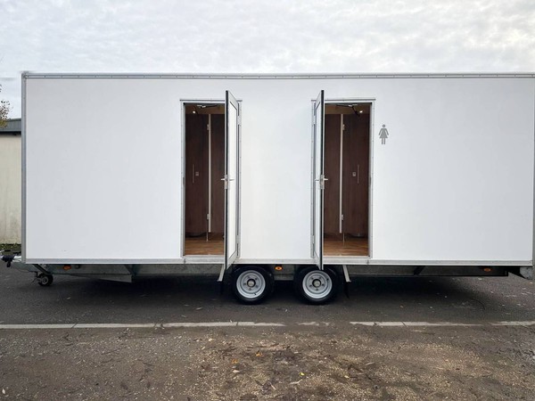 Second hand toilet trailer