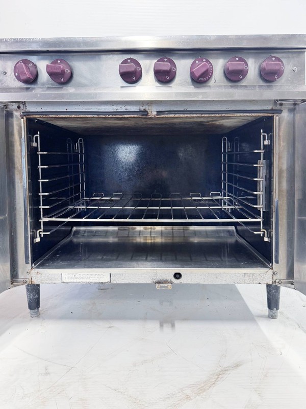 Gas range cooker Gas range cooker