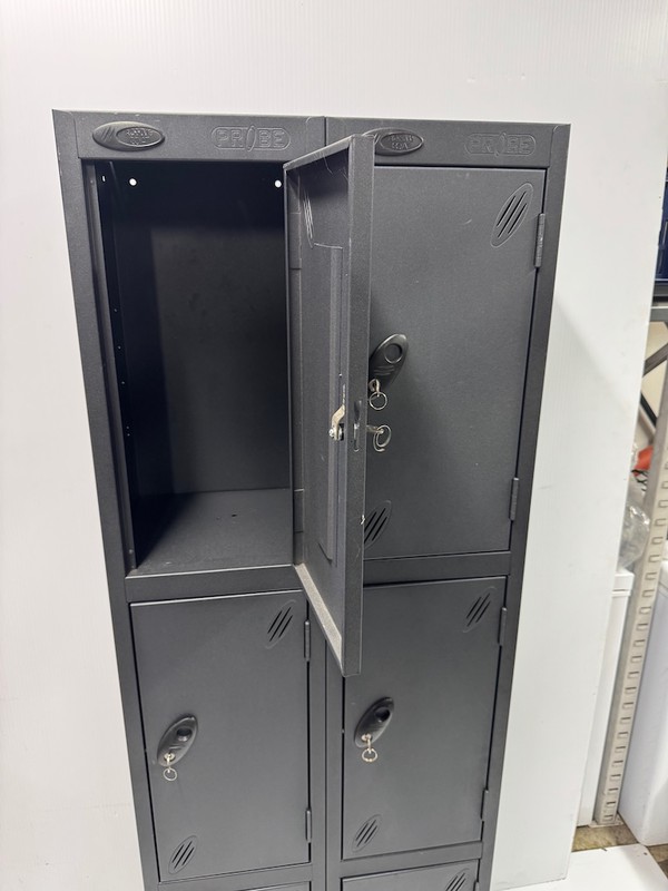 Probe lockers