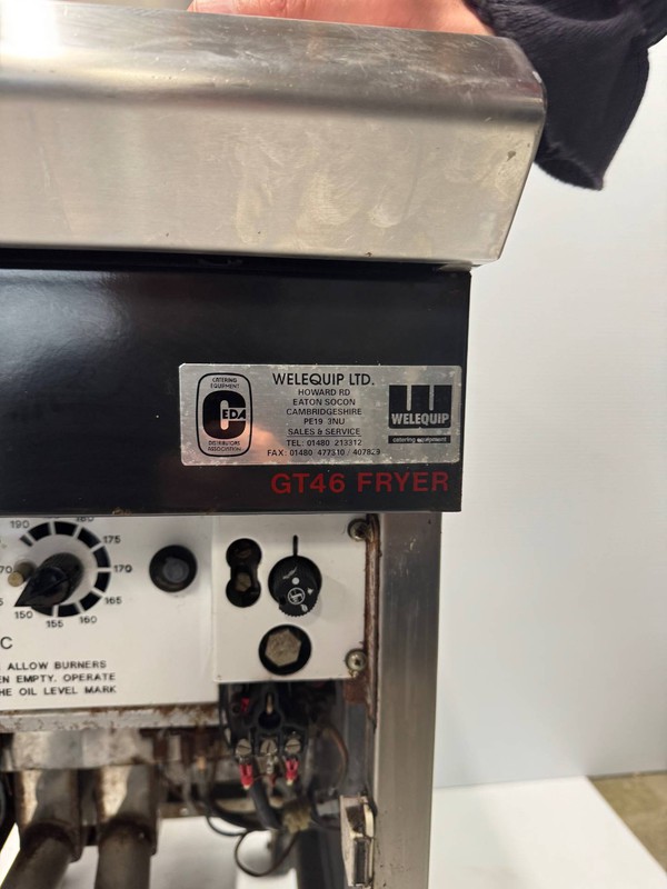 Blue seal GT46 gas fryer