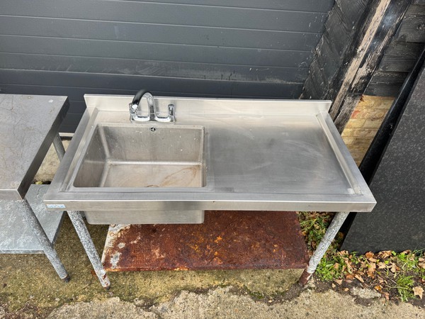 Commercial deep single sink Commercial deep single sink