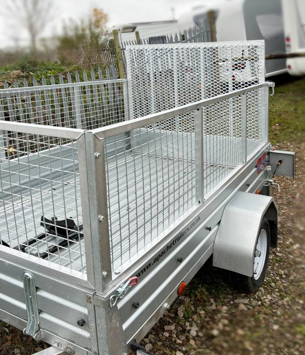 Small cage sides trailer Small cage sides trailer