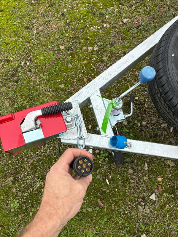 Trailer lighting plug Trailer lighting plug