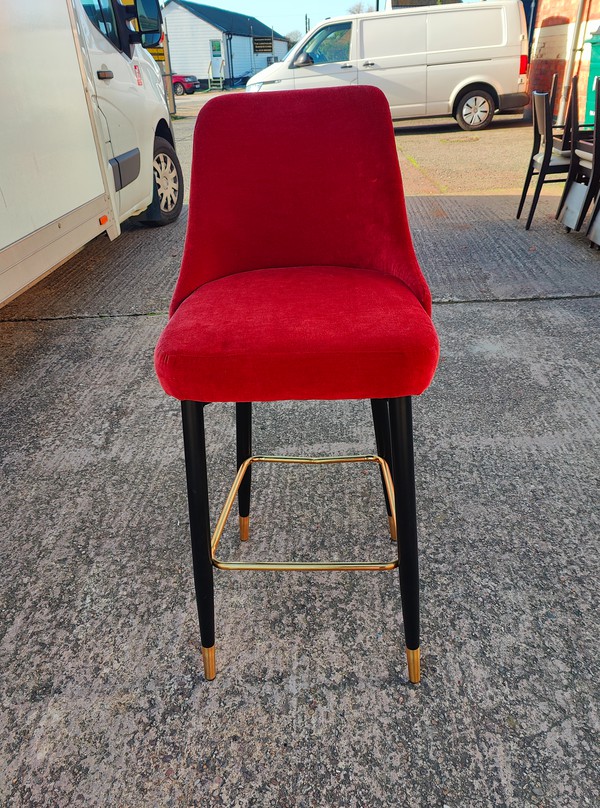 Plush High Bar Chairs For Sale Plush High Bar Chairs For Sale